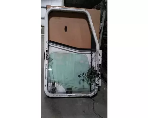 INTERNATIONAL Prostar Door Assembly, Front