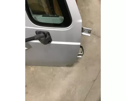 INTERNATIONAL Prostar Door Assembly, Front
