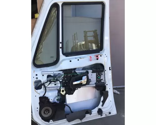 INTERNATIONAL Prostar Door Assembly, Front