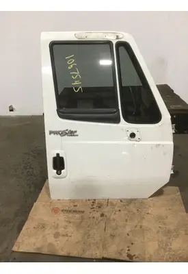 INTERNATIONAL Prostar Door Assembly