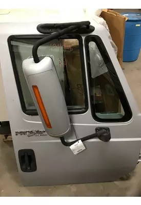 INTERNATIONAL Prostar Door Assembly