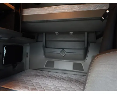 INTERNATIONAL Prostar Door Handle