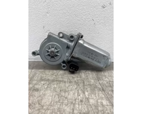 INTERNATIONAL Prostar Door Window Regulator, Front