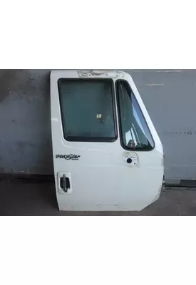 INTERNATIONAL Prostar Door