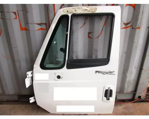 INTERNATIONAL Prostar Door