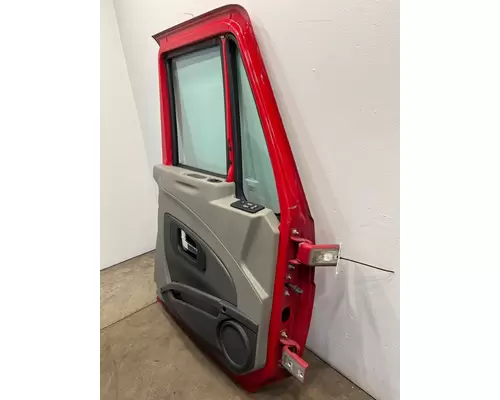 INTERNATIONAL Prostar Door