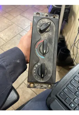 INTERNATIONAL Prostar ECM (HVAC)/climate control