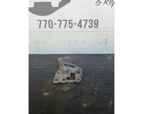 INTERNATIONAL Prostar Engine Mounts