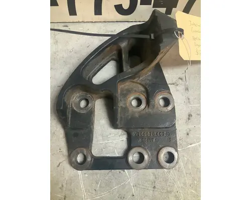 INTERNATIONAL Prostar Engine Mounts