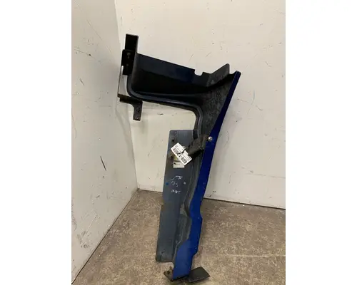 INTERNATIONAL Prostar Fender Extension