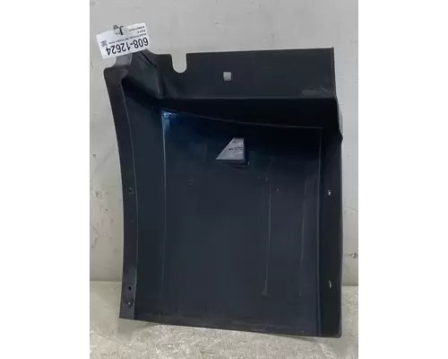 INTERNATIONAL Prostar Fender Extension