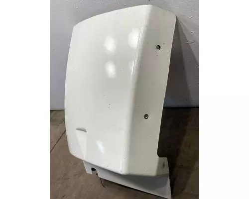 INTERNATIONAL Prostar Fender Extension