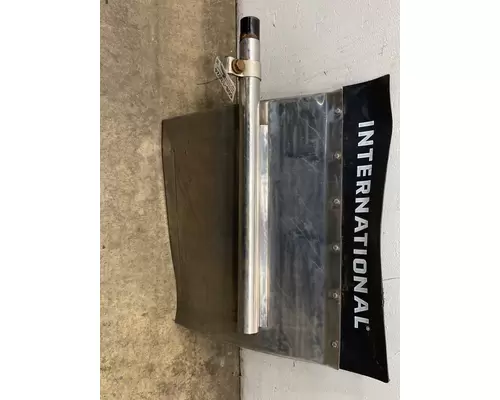 INTERNATIONAL Prostar Fender Extension