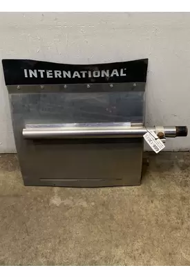 INTERNATIONAL Prostar Fender Extension