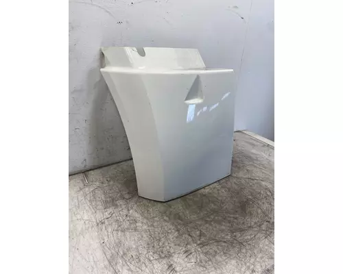 INTERNATIONAL Prostar Fender Extension