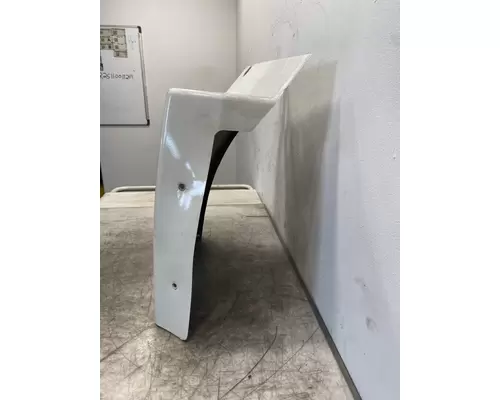 INTERNATIONAL Prostar Fender Extension