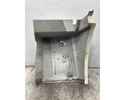 INTERNATIONAL Prostar Fender Extension