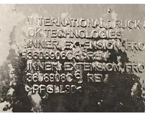 INTERNATIONAL Prostar Fender Extension