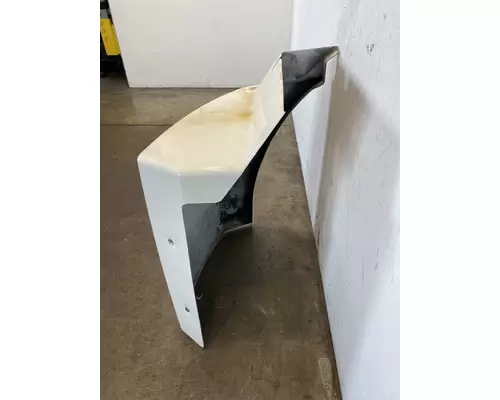 INTERNATIONAL Prostar Fender Extension