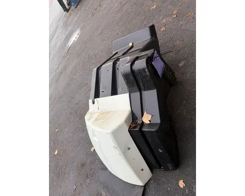 INTERNATIONAL Prostar Fender Extension