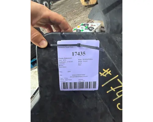 INTERNATIONAL Prostar Fender Extension