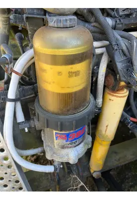 INTERNATIONAL Prostar Filter / Water Separator