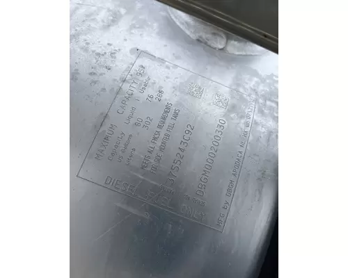 INTERNATIONAL Prostar Fuel Tank