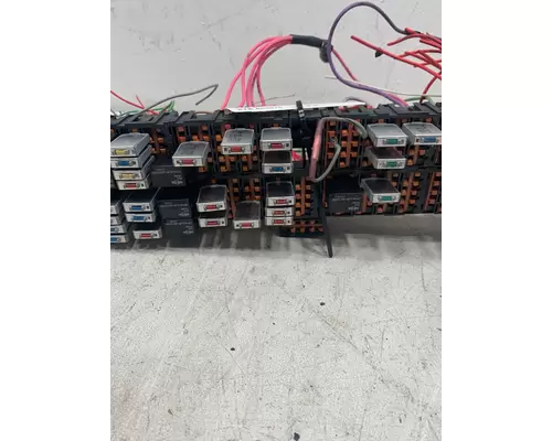 INTERNATIONAL Prostar Fuse Box