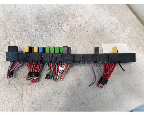 INTERNATIONAL Prostar Fuse Panel