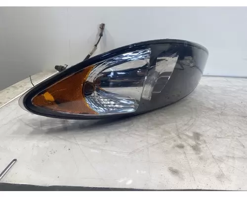 INTERNATIONAL Prostar Headlight