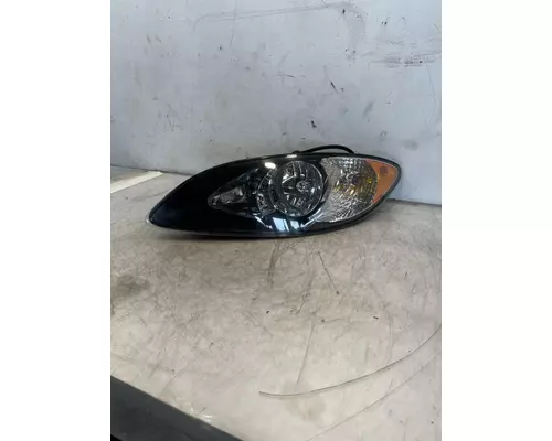 INTERNATIONAL Prostar Headlight