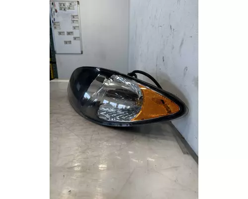 INTERNATIONAL Prostar Headlight