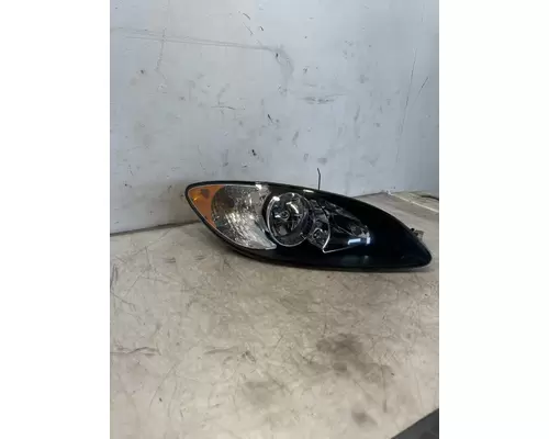 INTERNATIONAL Prostar Headlight