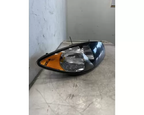 INTERNATIONAL Prostar Headlight