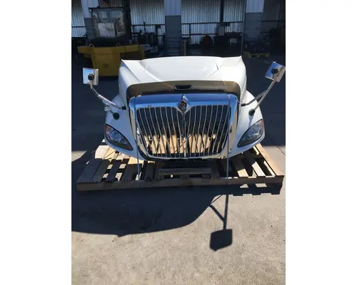 INTERNATIONAL Prostar Hood