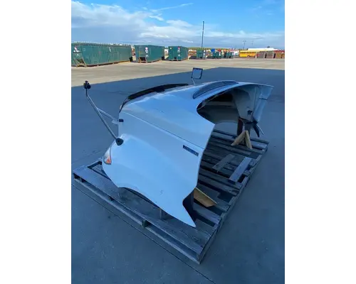 INTERNATIONAL Prostar Hood