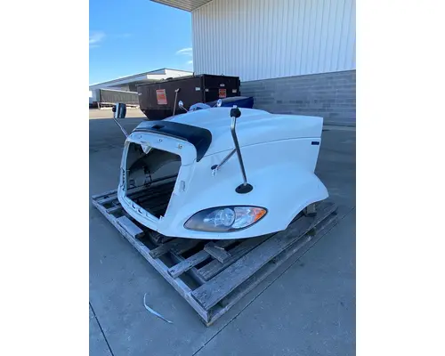 INTERNATIONAL Prostar Hood