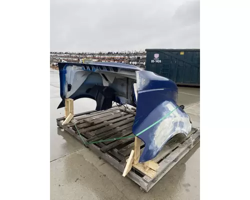 INTERNATIONAL Prostar Hood