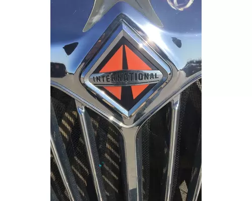 INTERNATIONAL Prostar Hood
