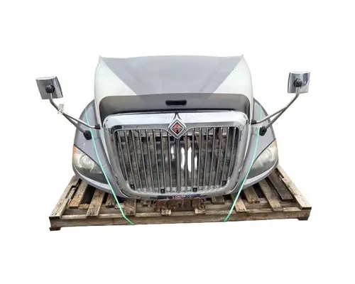 INTERNATIONAL Prostar Hood