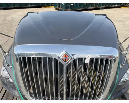 INTERNATIONAL Prostar Hood