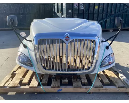 INTERNATIONAL Prostar Hood