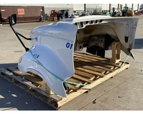 INTERNATIONAL Prostar Hood