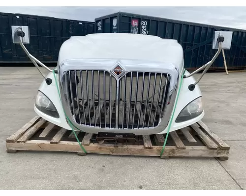 INTERNATIONAL Prostar Hood