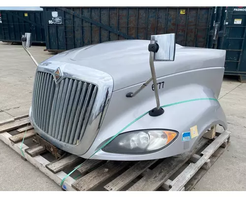 INTERNATIONAL Prostar Hood