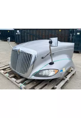 INTERNATIONAL Prostar Hood