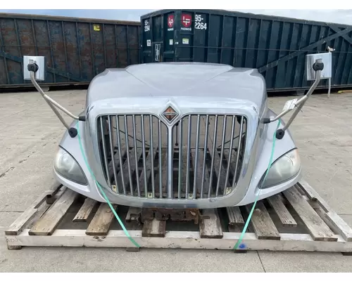 INTERNATIONAL Prostar Hood