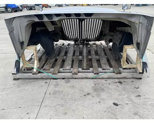 INTERNATIONAL Prostar Hood