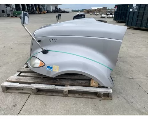INTERNATIONAL Prostar Hood