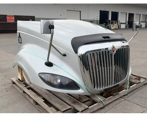 INTERNATIONAL Prostar Hood